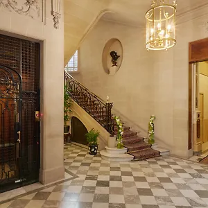 5* Hotel Raphael