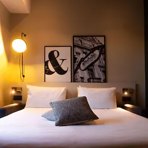 4* Hotel Mercure Tour Eiffel Pont Mirabeau